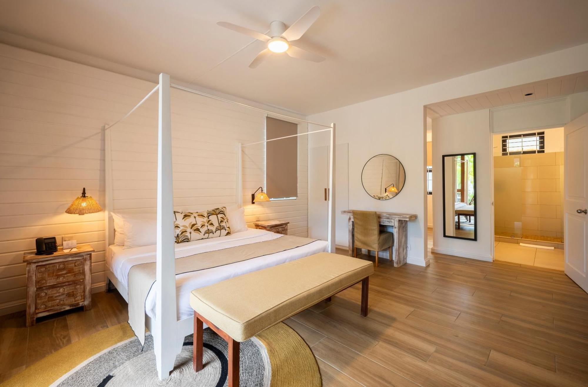 Constance Sakoa Boutik Hotel Trou aux Biches